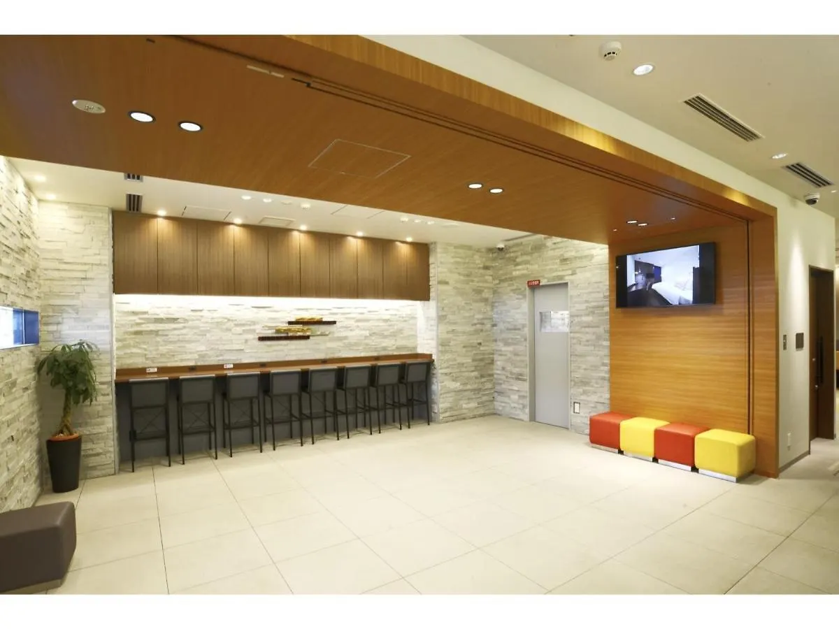 Otel Red Roof Inn & Suites Osaka Namba Nipponbashi - Vacation Stay 81967V